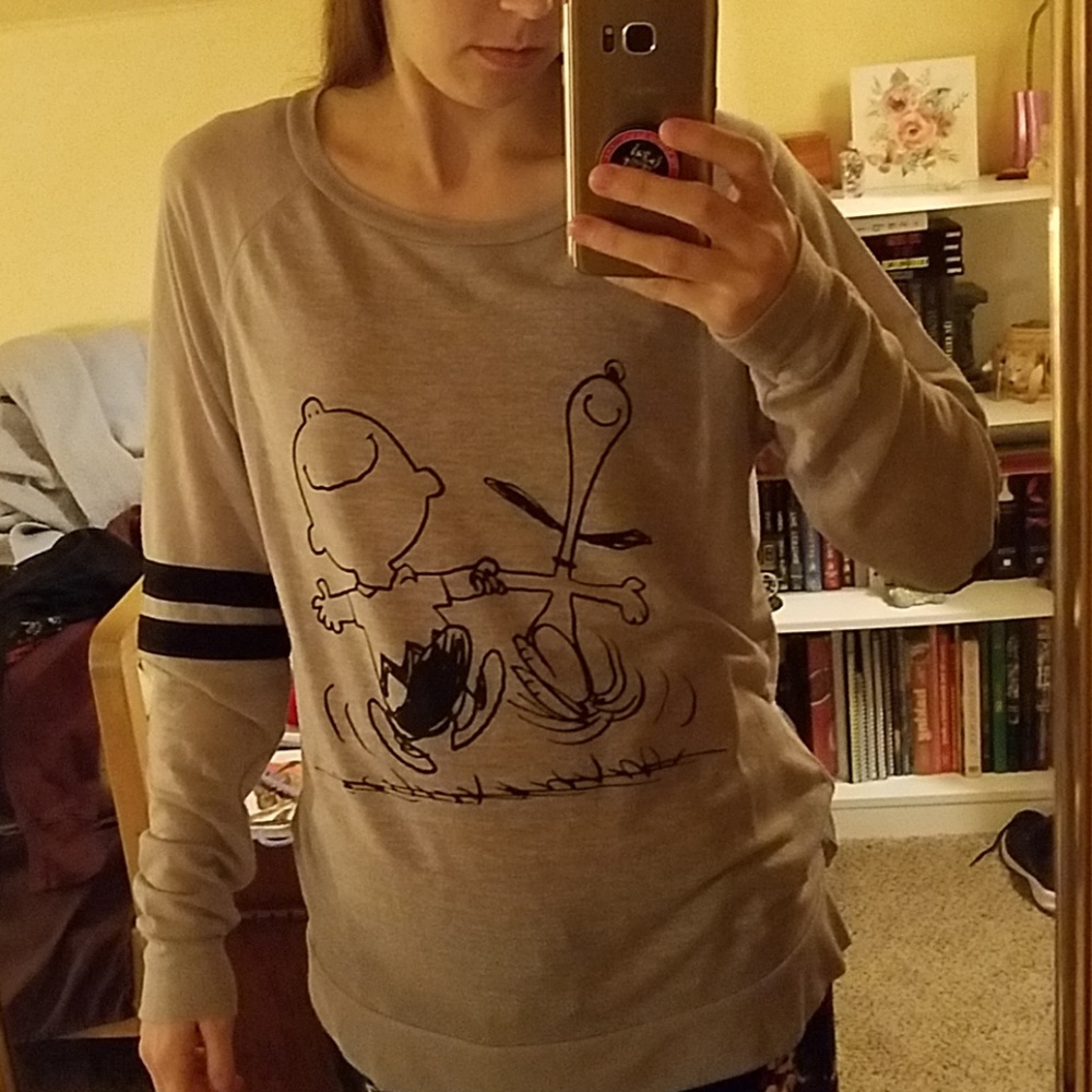 Peanuts sweatshirt